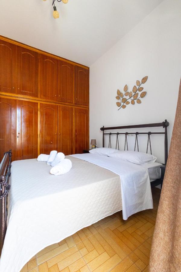 Comfortable Apartment Naxos City Esterno foto