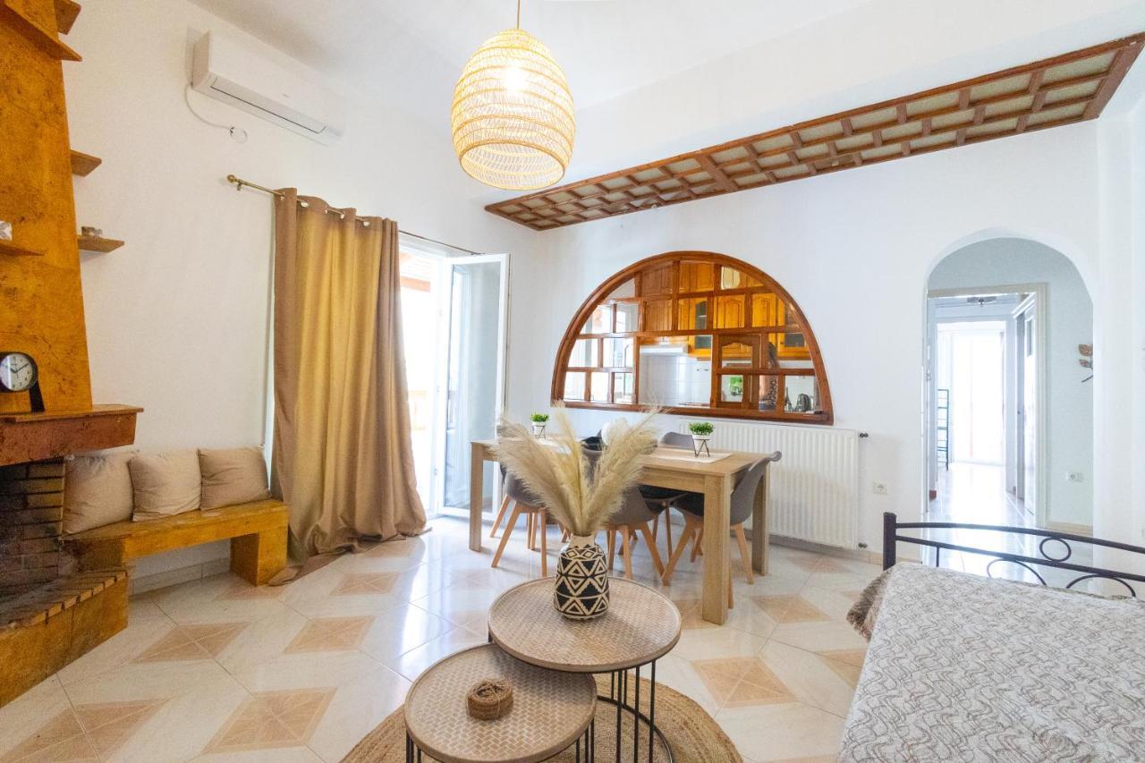 Comfortable Apartment Naxos City Esterno foto